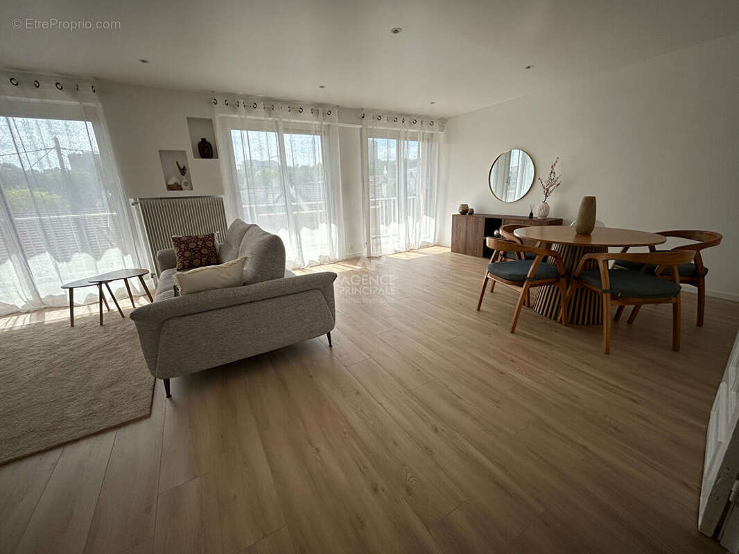 Appartement à POISSY