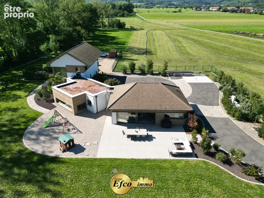 Propriété d'exception au milieu de la verdure - photo 2