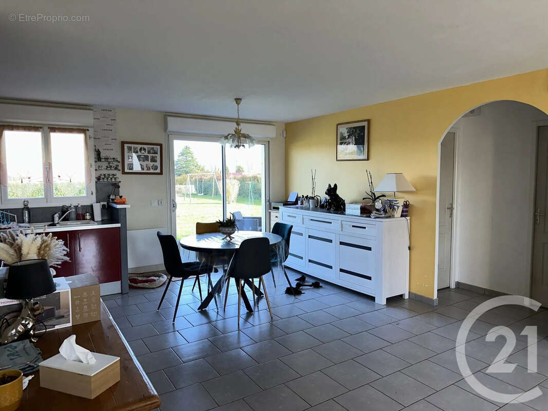 Maison à SAINT-ANDELAIN