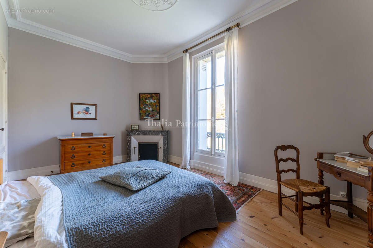 Maison à LESTIAC-SUR-GARONNE