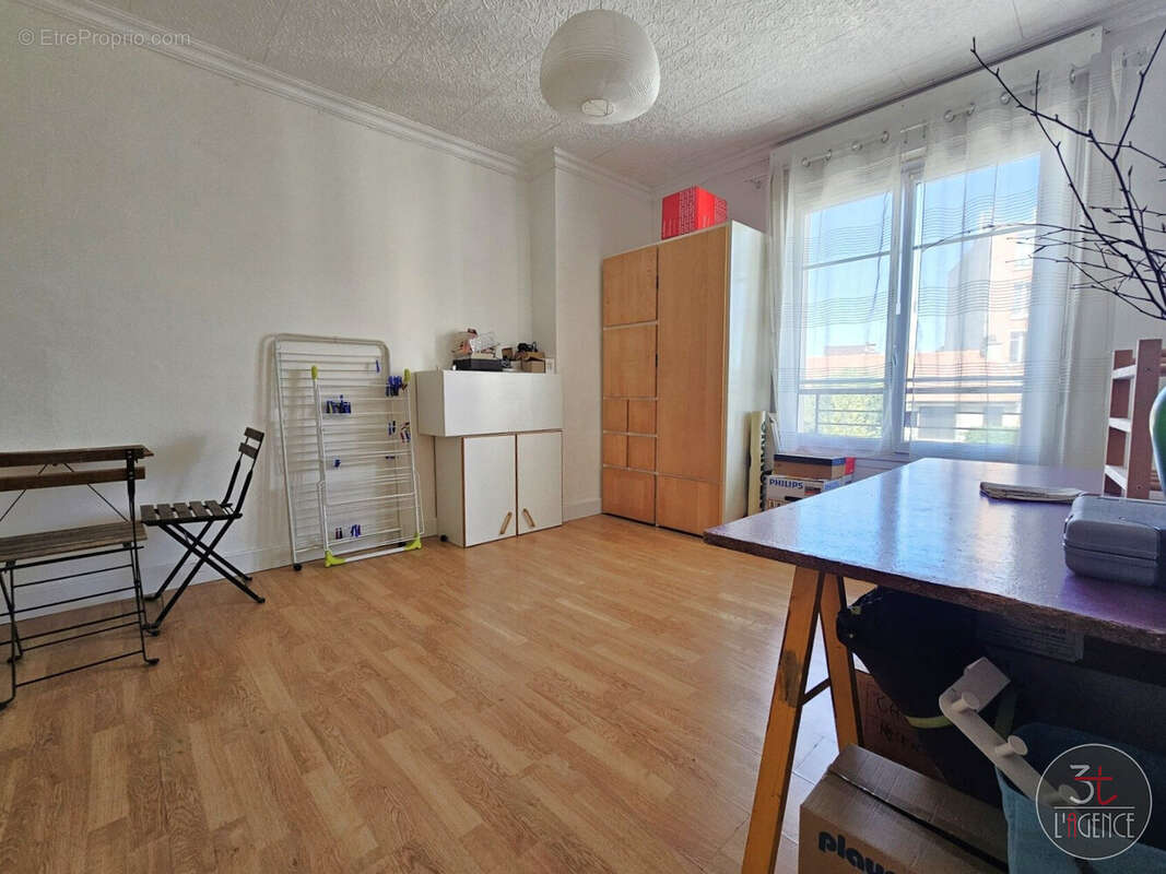 Appartement à FONTENAY-SOUS-BOIS