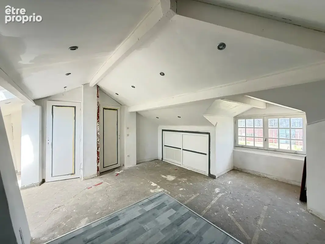 Maison à rénover 6 pièces à La Salvetat-Saint-Gilles - Potentiel à saisir - photo 16