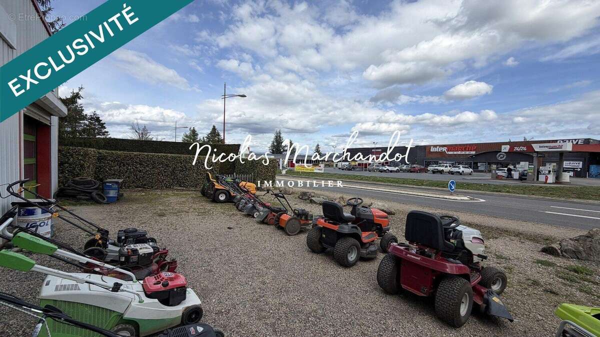 Photo 2 - Commerce à BOZOULS