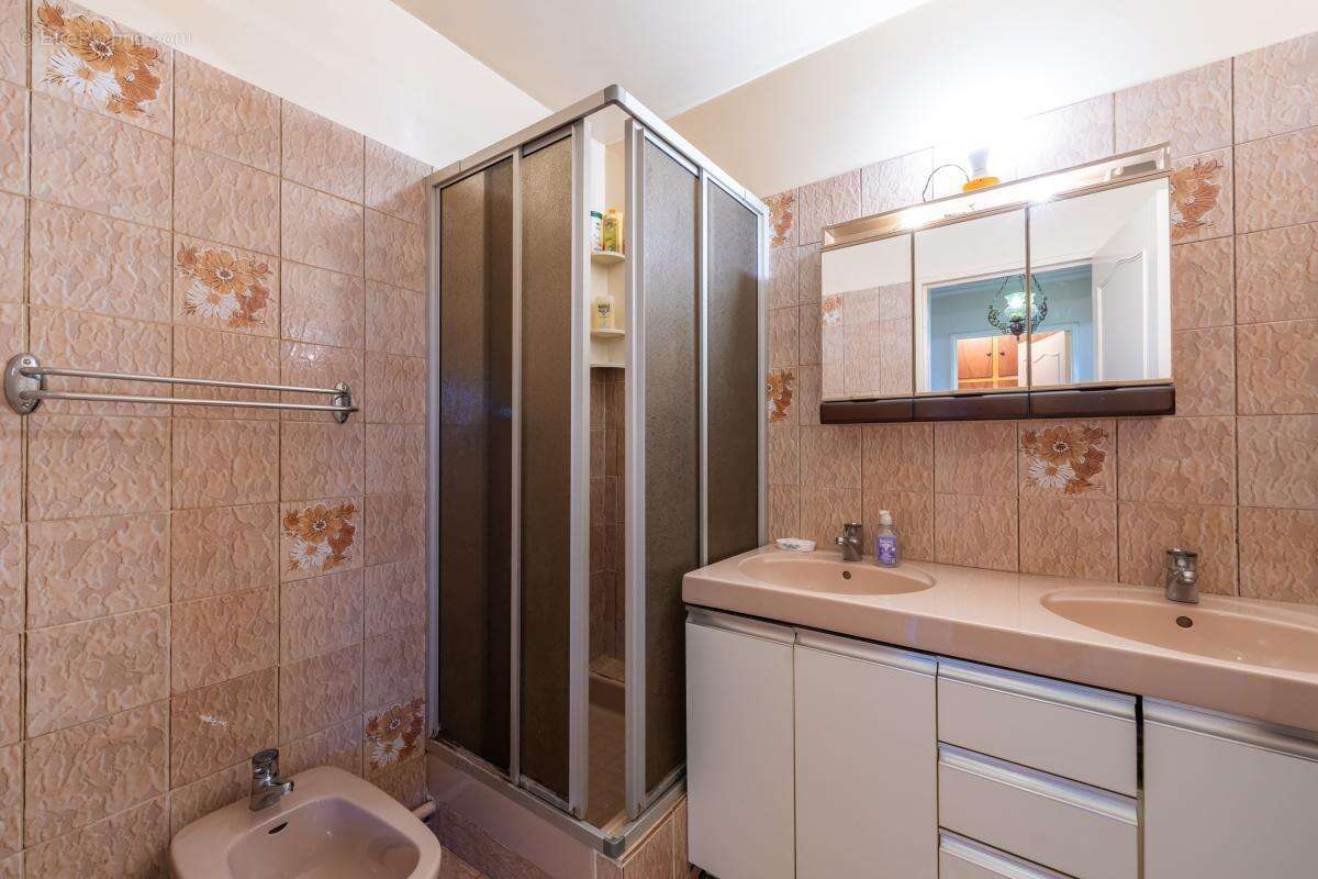 Appartement à THIAIS