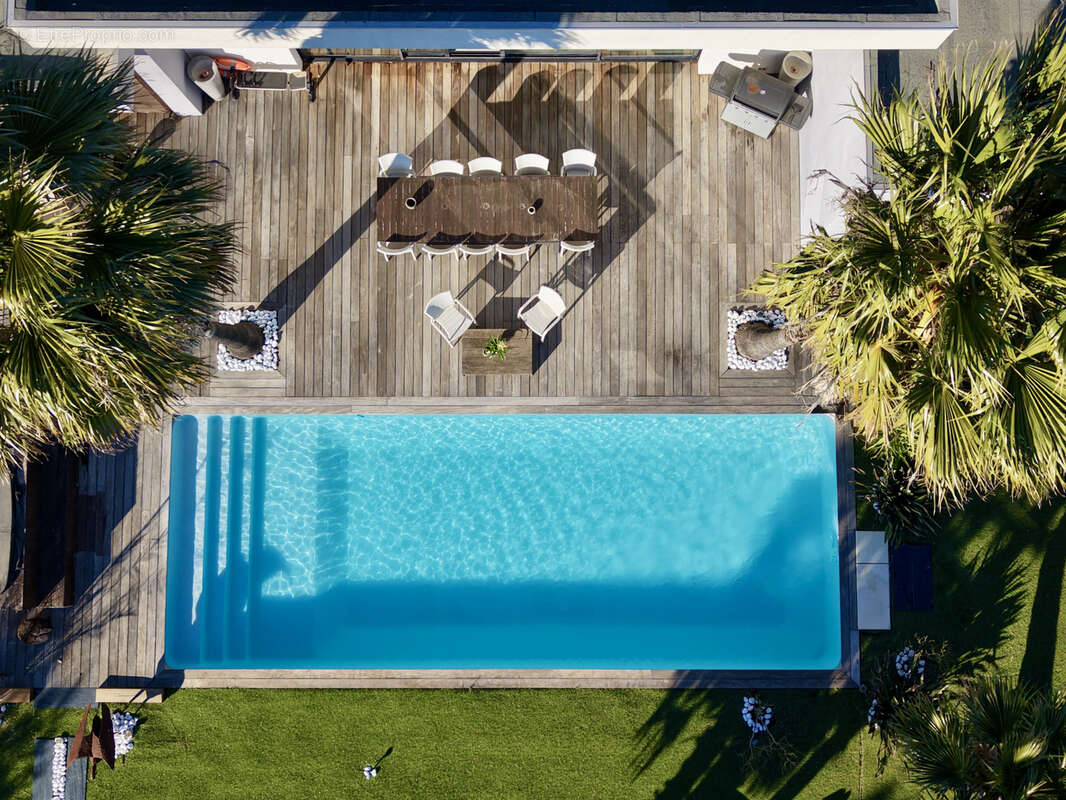 Maison à PLAN-DE-LA-TOUR