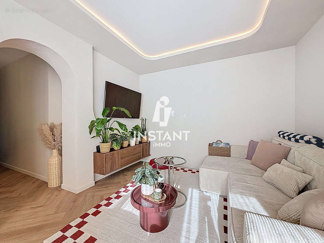 Appartement à LE PERREUX-SUR-MARNE