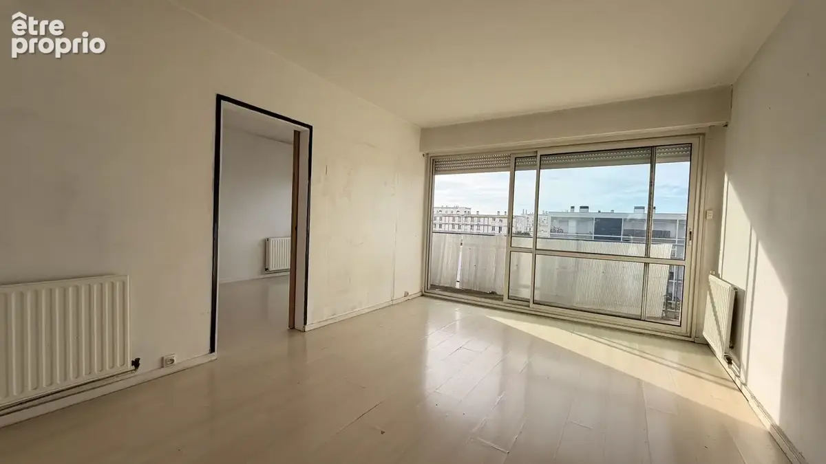 Appartement 4 pièces 71 m² à vendre à La Rochelle (17000) - photo 2