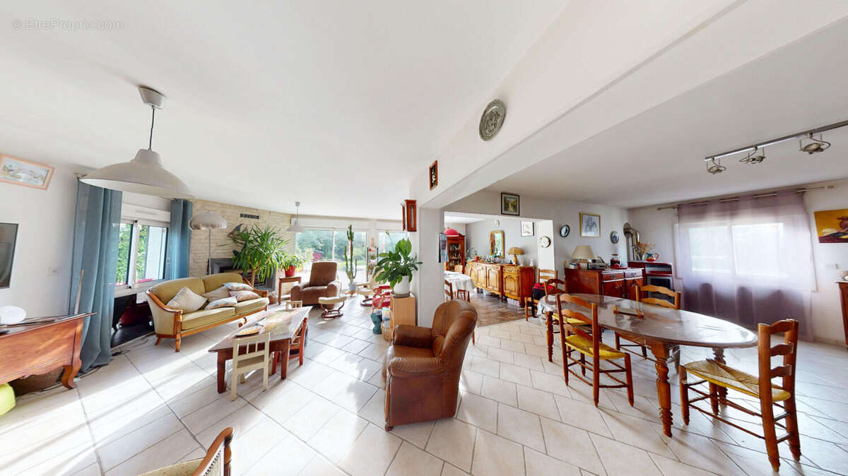 Maison à SAINT-BENOIT