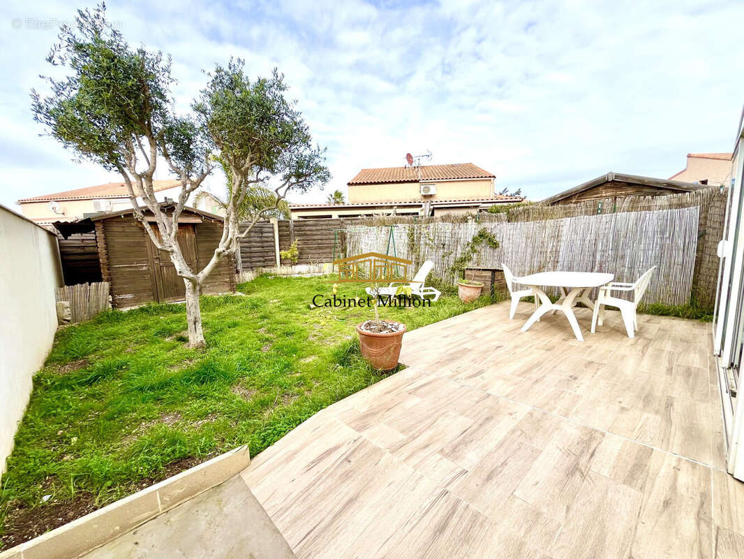 Maison à VIC-LA-GARDIOLE