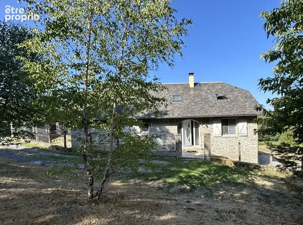 Maison à MADRANGES