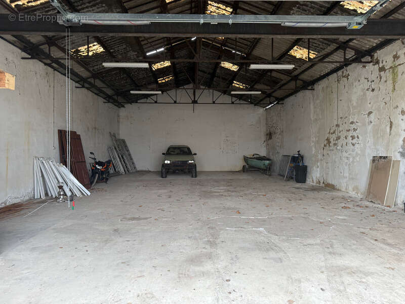 Commerce à PEYREHORADE