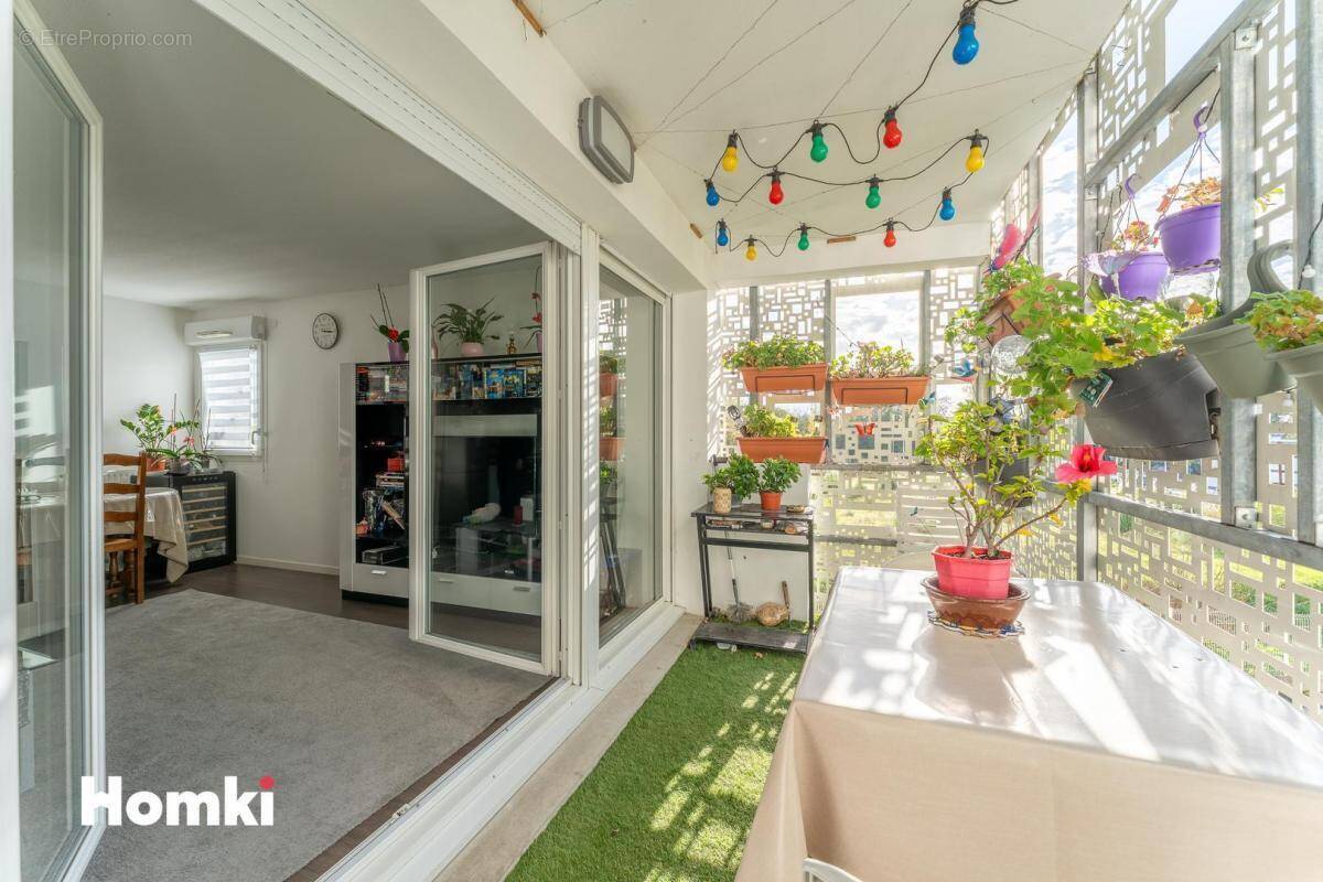 Appartement à VILLENAVE-D'ORNON