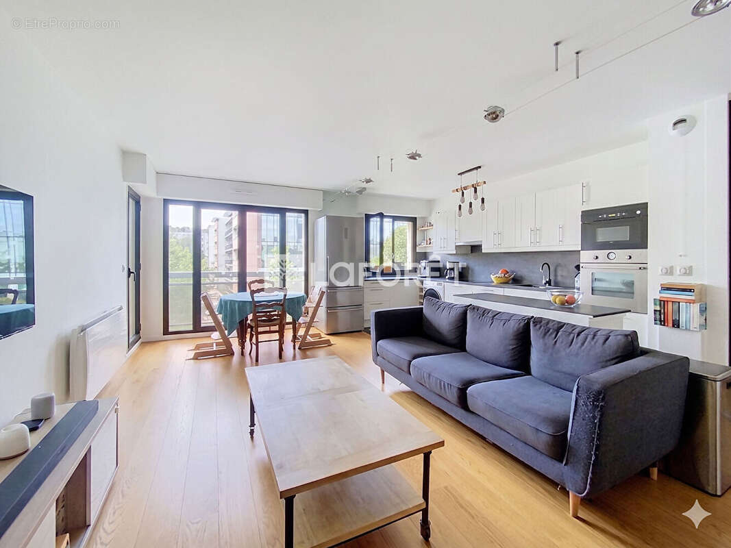 Appartement à SURESNES