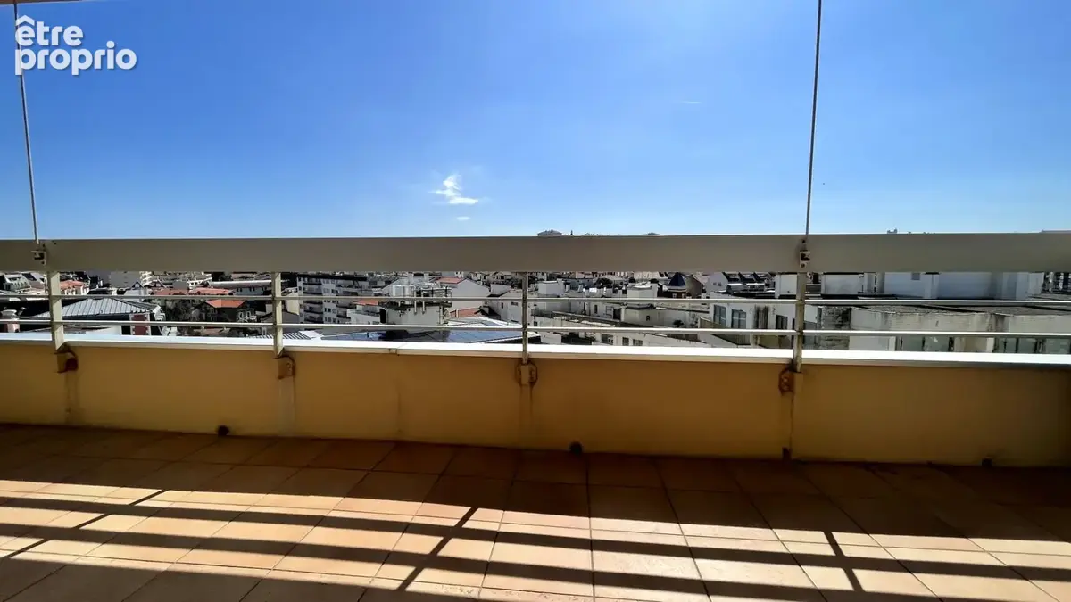 Appartement avec terrasse au coeur de Biarritz - photo 2