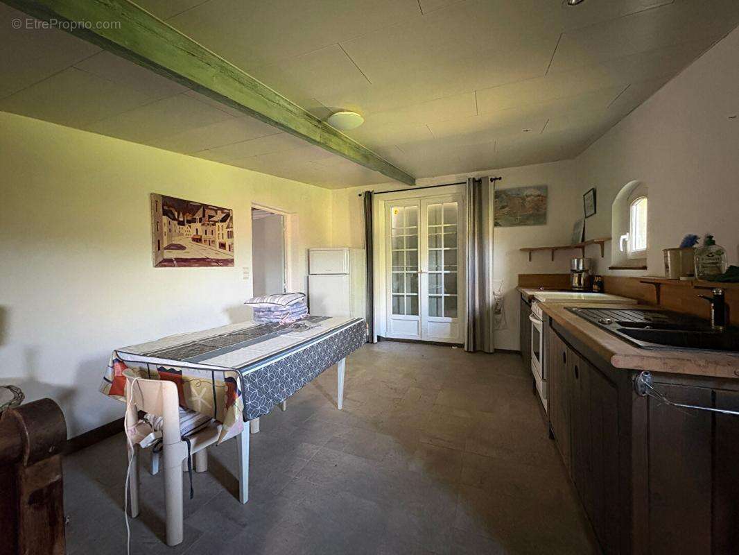 A vendre RIEC SUR BELON (29340) Maison 10 pièces 7 chambres 183 m2 - photo 16