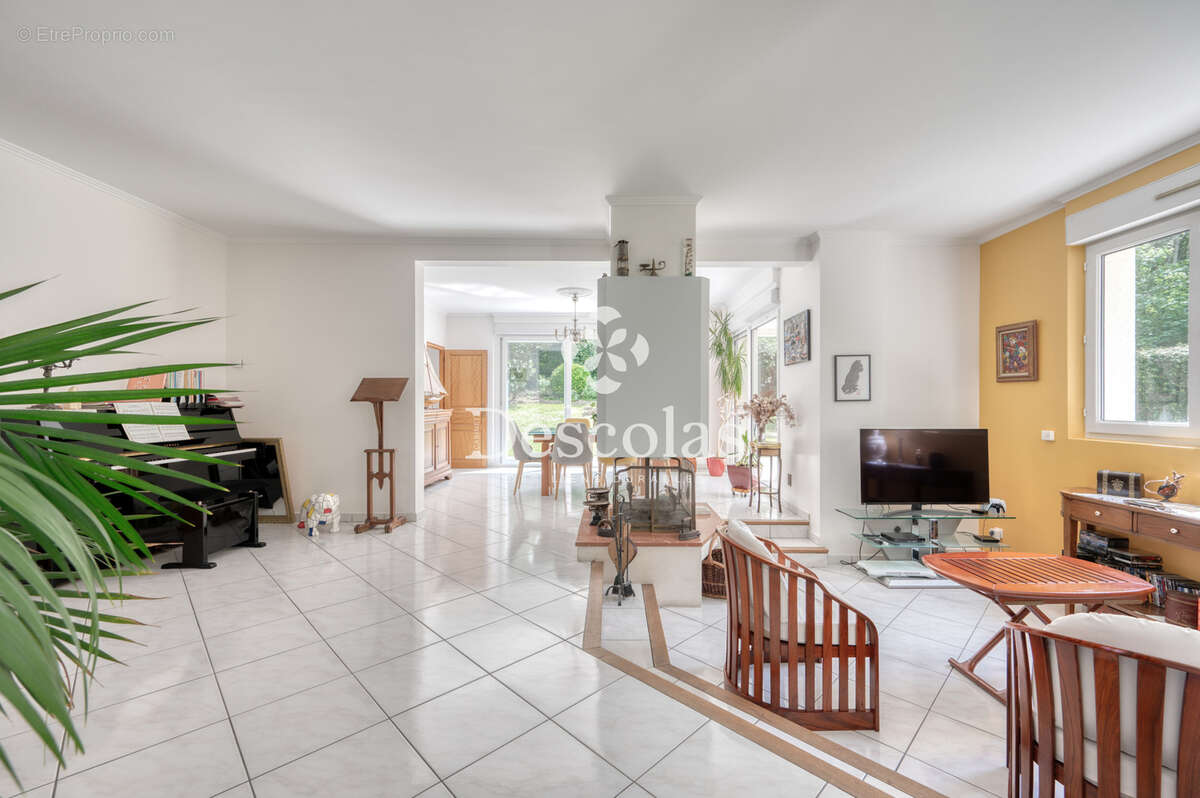 Maison à SAINT-GERMAIN-EN-LAYE