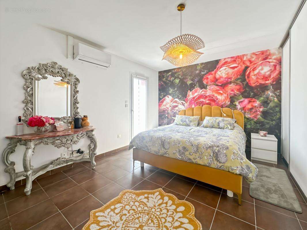 Maison à PORTES-LES-VALENCE