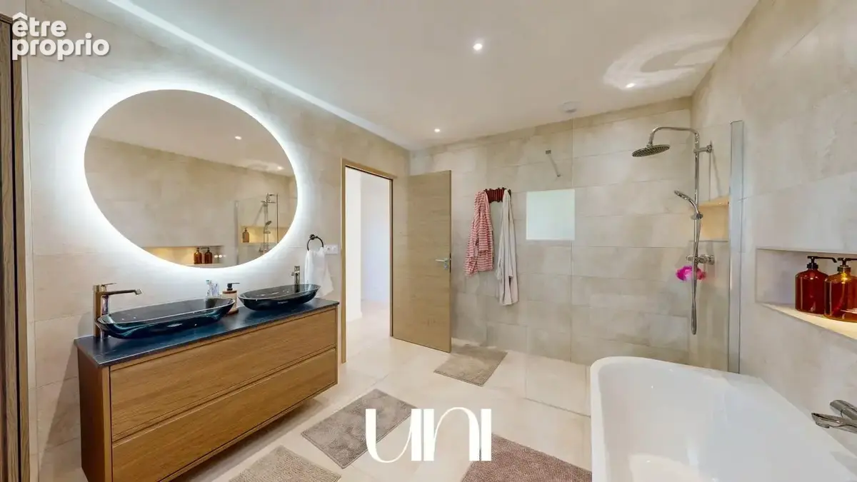Maison 5 pièces de 135 m2 avec belle hauteur sous plafond - photo 16