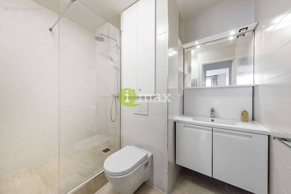 Appartement à CLICHY