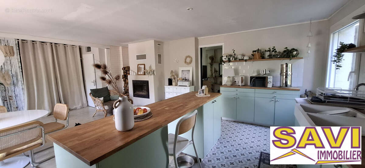 Maison 217 m² à Chevannes  - photo 7