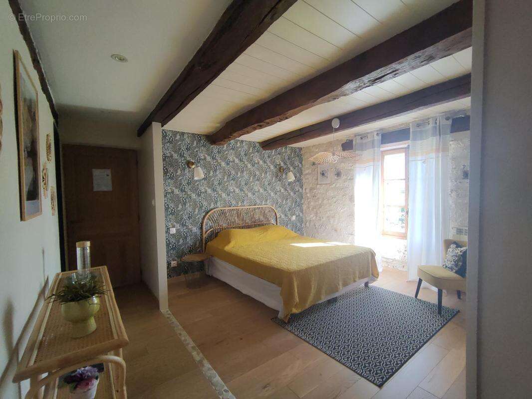 Maison à CORDES-SUR-CIEL