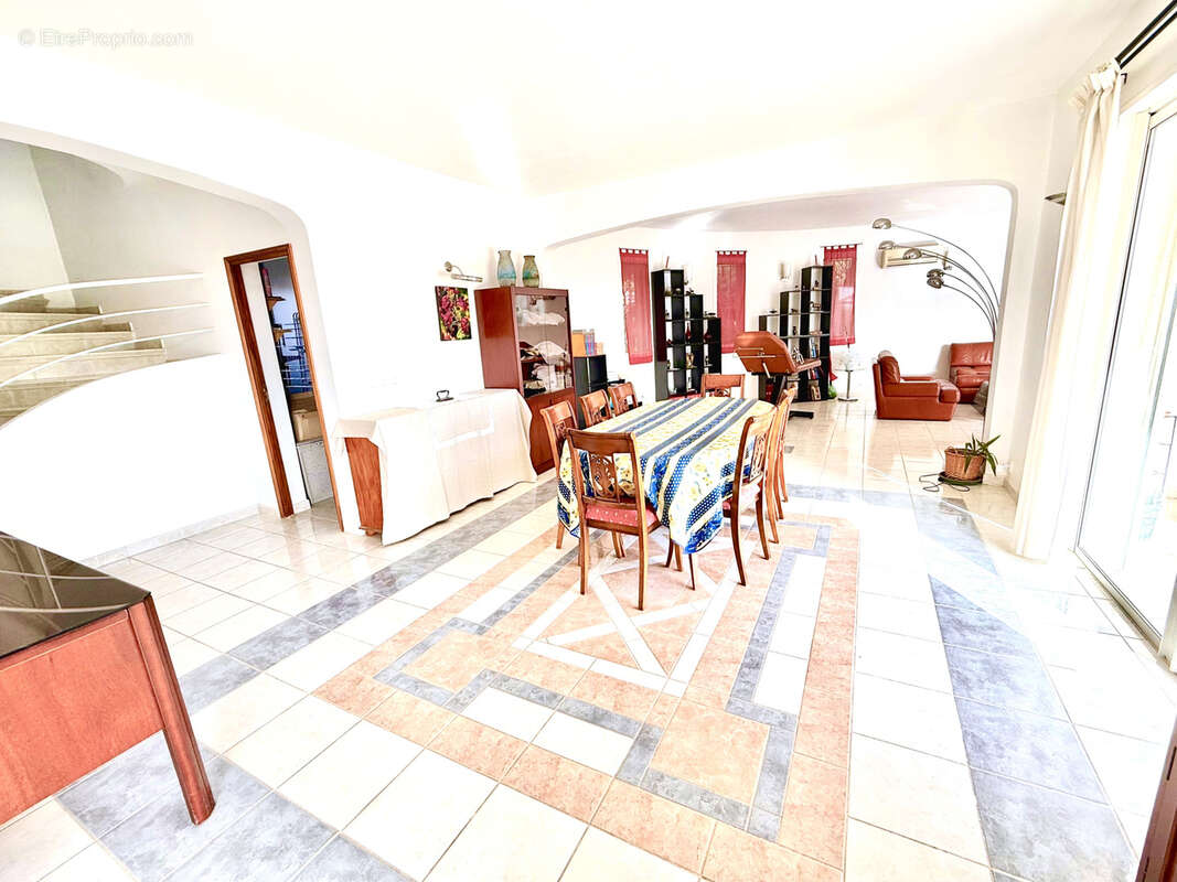 Maison à MARSEILLE-12E