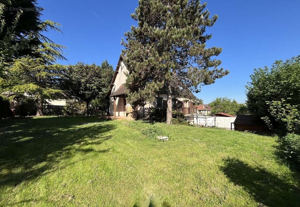 Maison à MONTFERMEIL