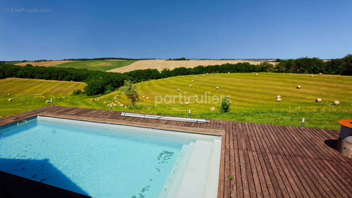 Maison à GRAZAC