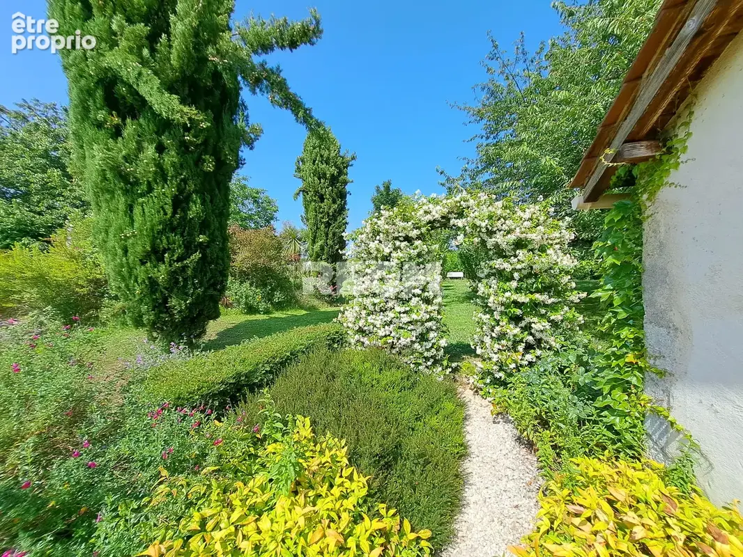 Maison en pierre  5 chambres voire +, à GARDONNE 264 m2 hab - photo 26