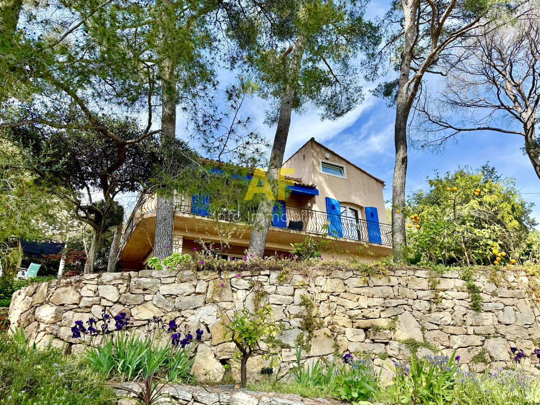 Maison à SAINT-RAPHAEL