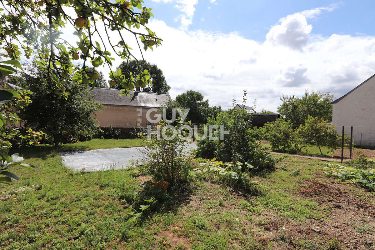 Terrain à NOTRE-DAME-D'OE