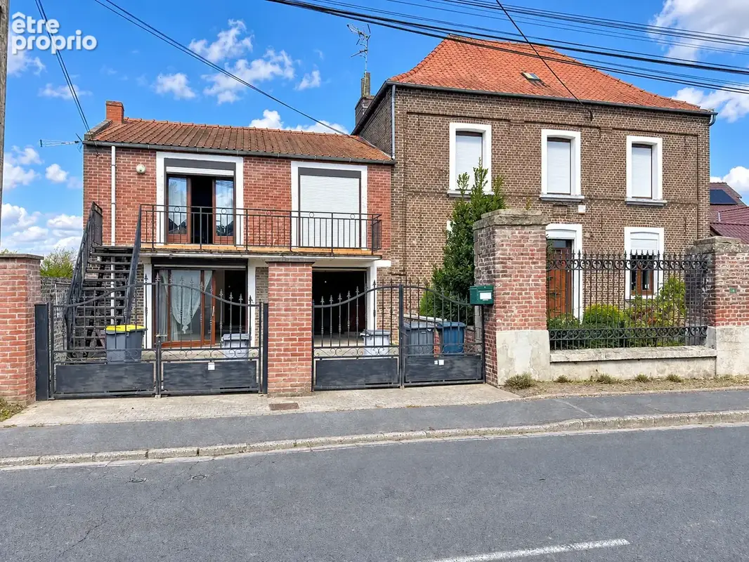 Maison 4 chambres + Appartement indépendant + Hangar à SAINT-AYBERT (59163) - photo 2