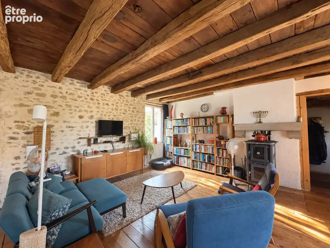 Trois espaces d'habitation   Dépendances et autonomie énergétique - photo 4