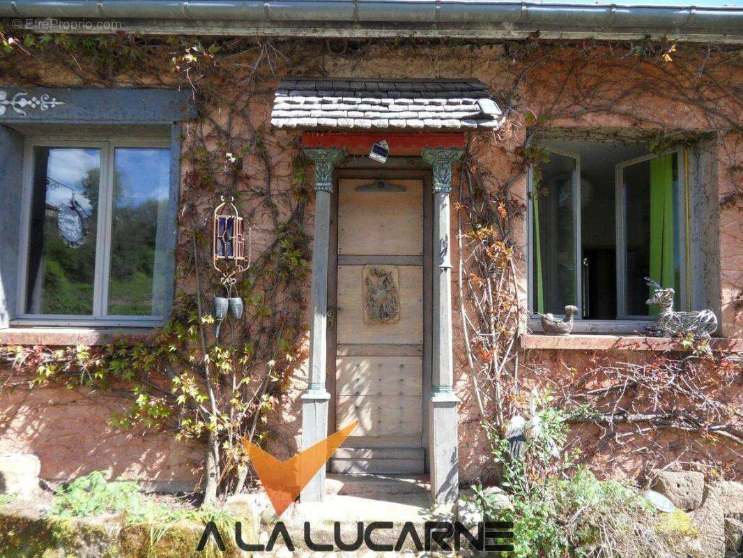 Maison à VILLAC