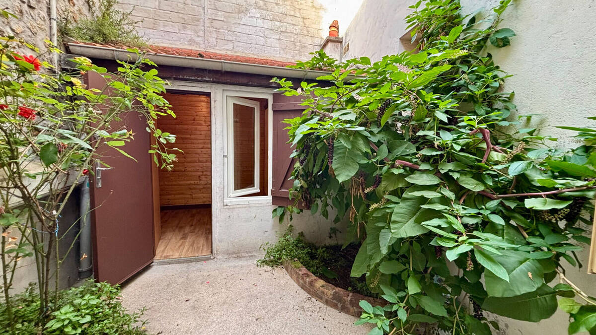 Appartement à CORBEIL-ESSONNES