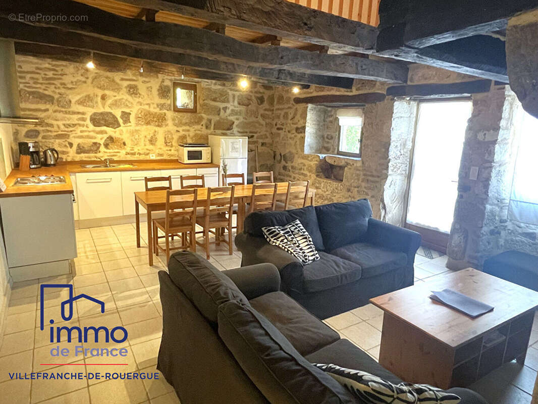 Ensemble immobilier - Maison + gîtes + terrains agricoles - photo 7