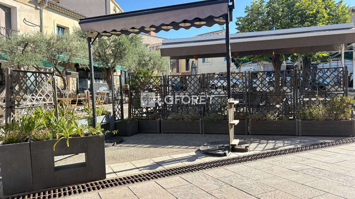 Local commercial Castelnau Le Lez 38.44 m2 - photo 5