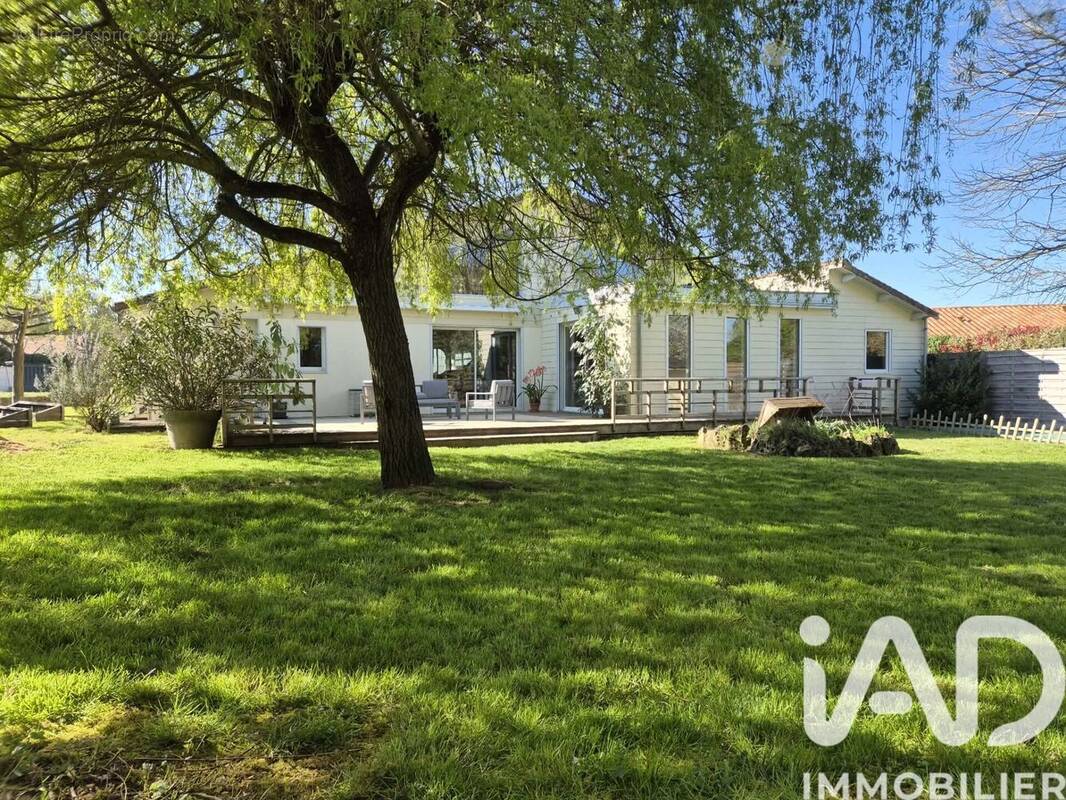 Photo 1 - Maison à CEAUX-EN-COUHE