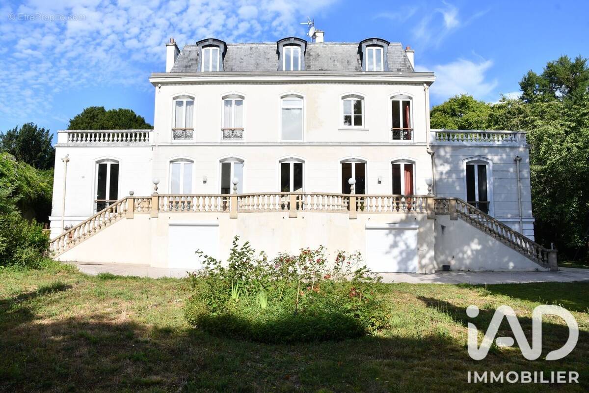 Photo 1 - Maison à SAINT-BRICE-SOUS-FORET