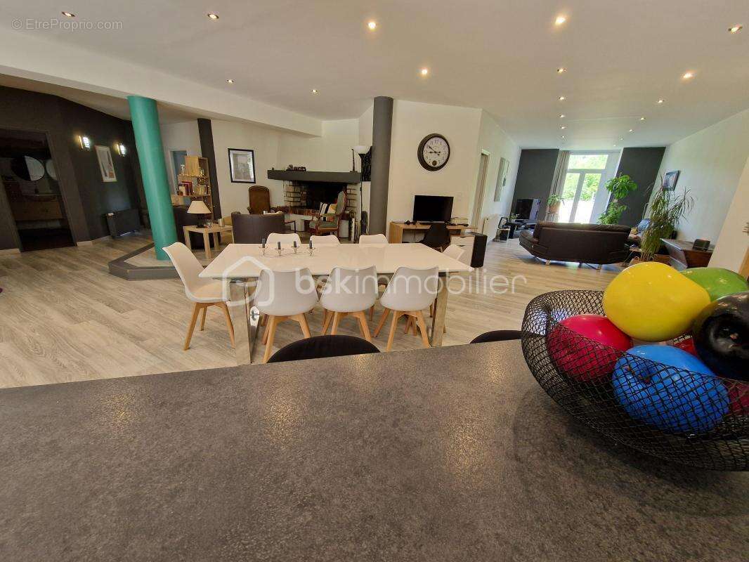 Appartement à CLAIRVAUX-LES-LACS