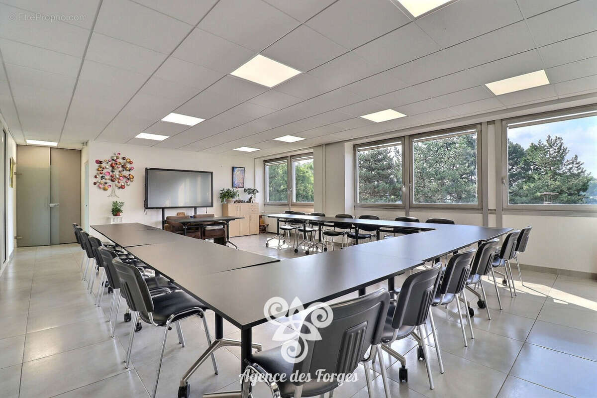 Bureaux - Nantes secteur Mangin-Beaulieu - 103.47 m² - photo 2