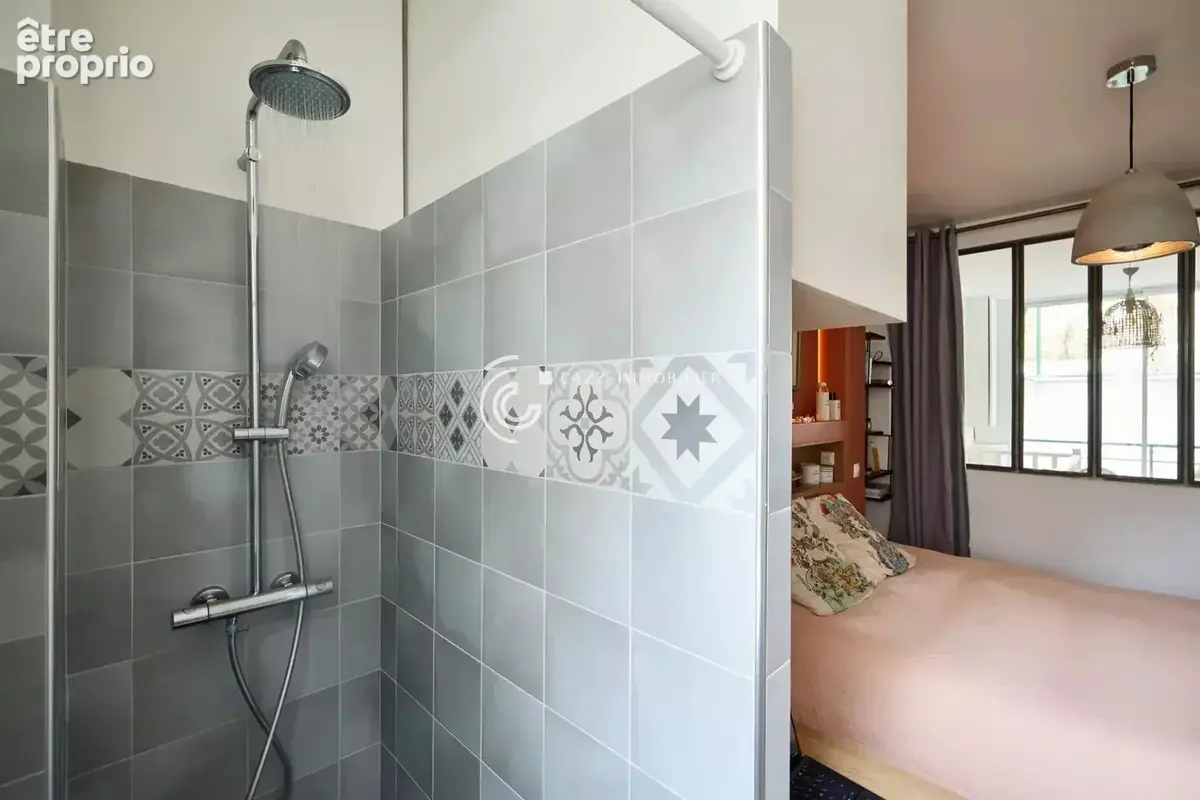 Appartement de 100m² avec 3 chambres sur 2 niveaux avec terrasse de 26m² - 250m du Métro Guy Môquet - photo 15