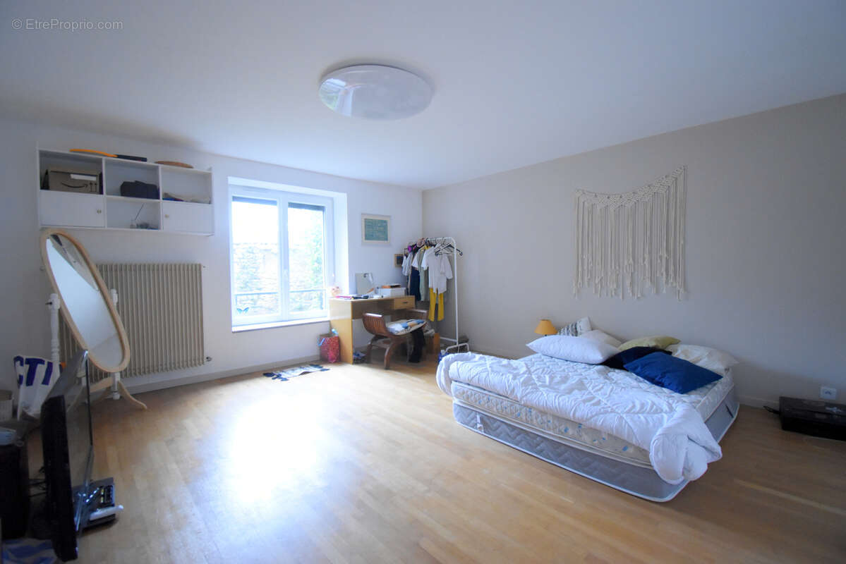 Maison à VANNES-LE-CHATEL