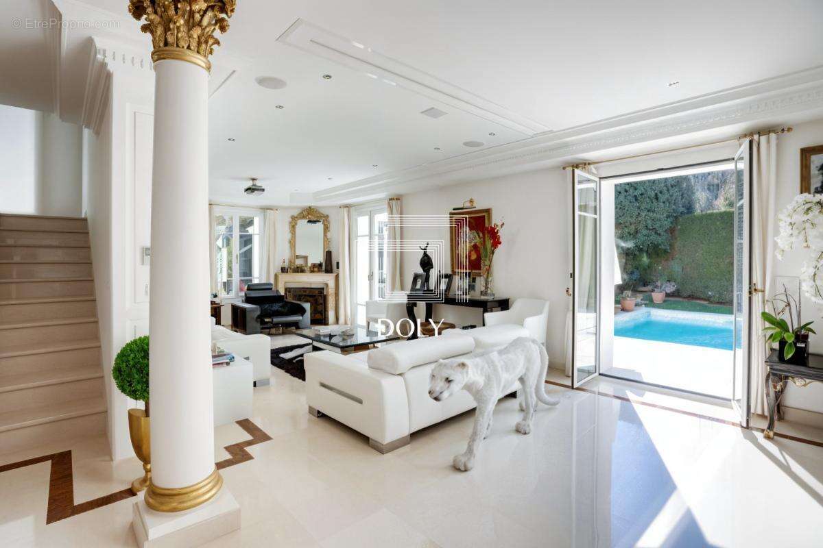 Maison à CANNES
