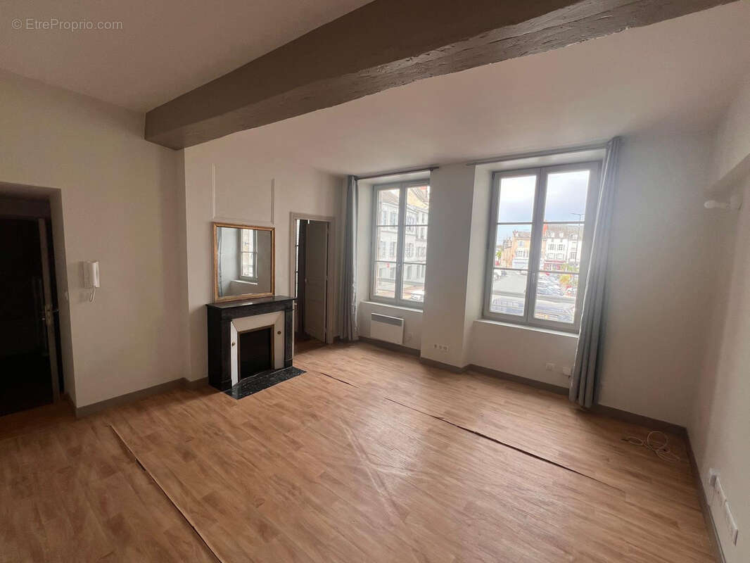 Appartement à PITHIVIERS
