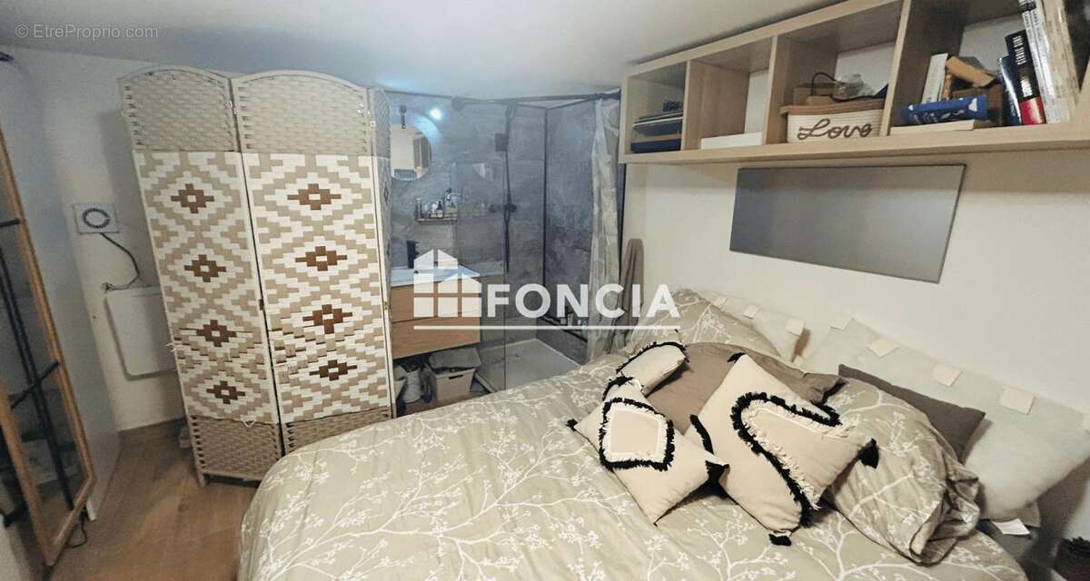 Appartement à COGOLIN