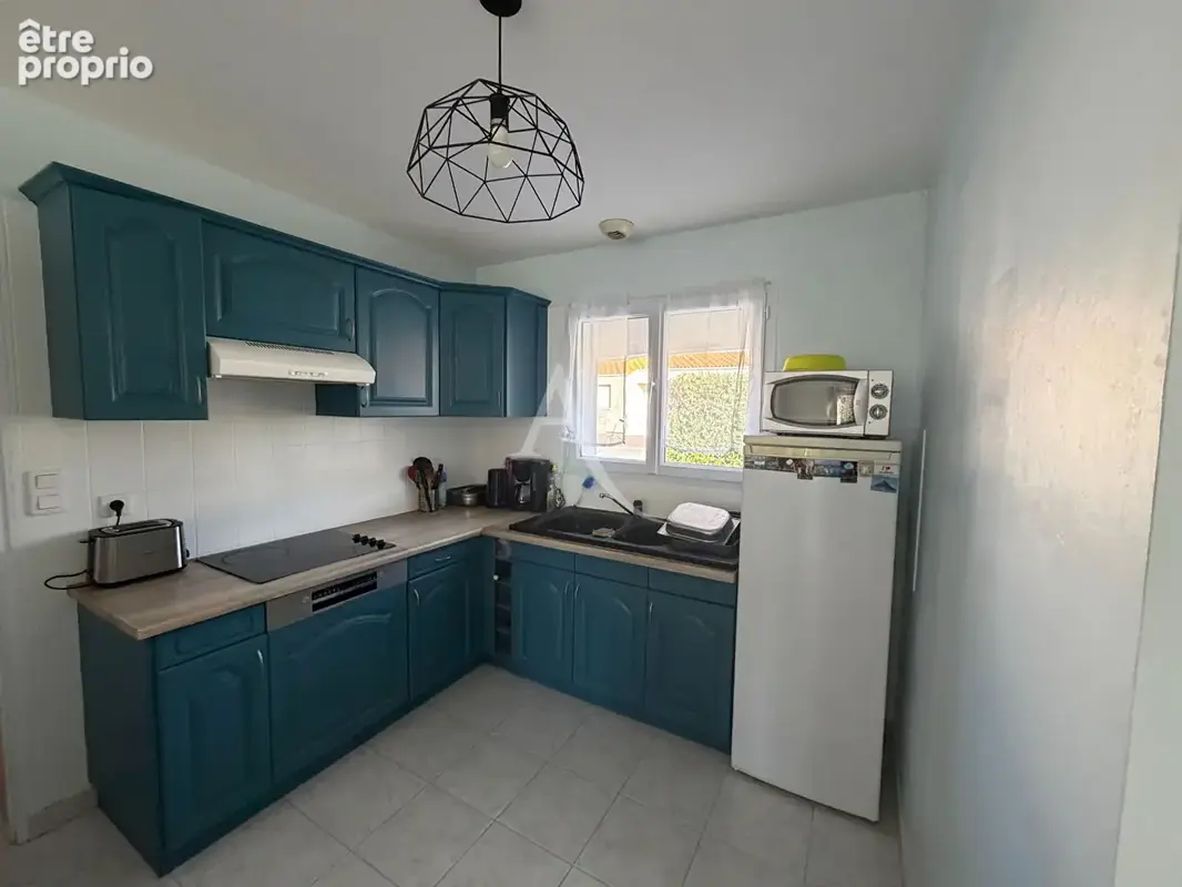 Maison plain pied à vendre à Aizenay à proximité des écoles - photo 3