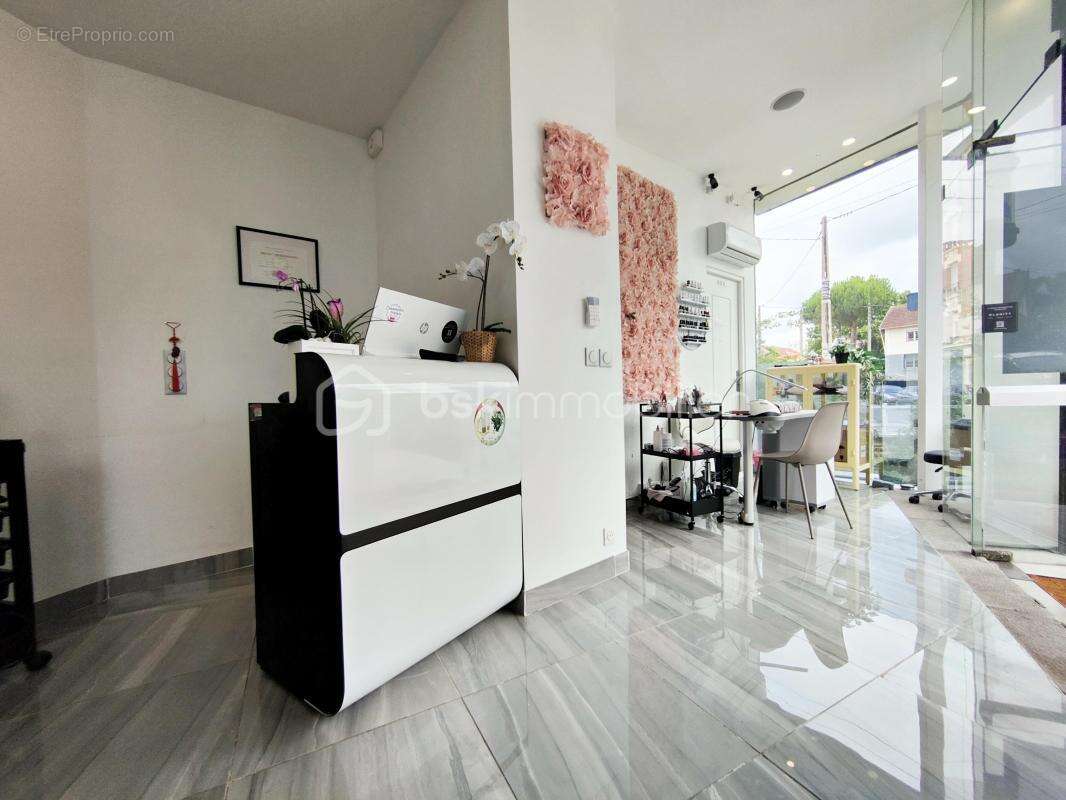 Commerce à RIS-ORANGIS