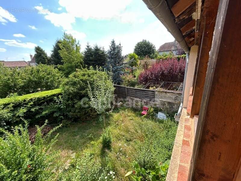 Maison de bourg à vendre 4 pièces env 211m² EXCIDEUIL (24)patio et jardin - photo 34