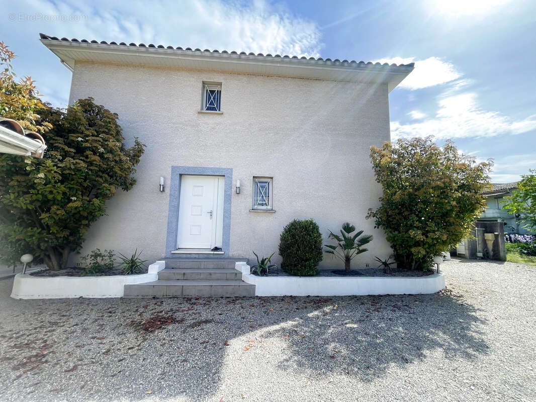 Maison à SAINT-BAUZILLE-DE-PUTOIS
